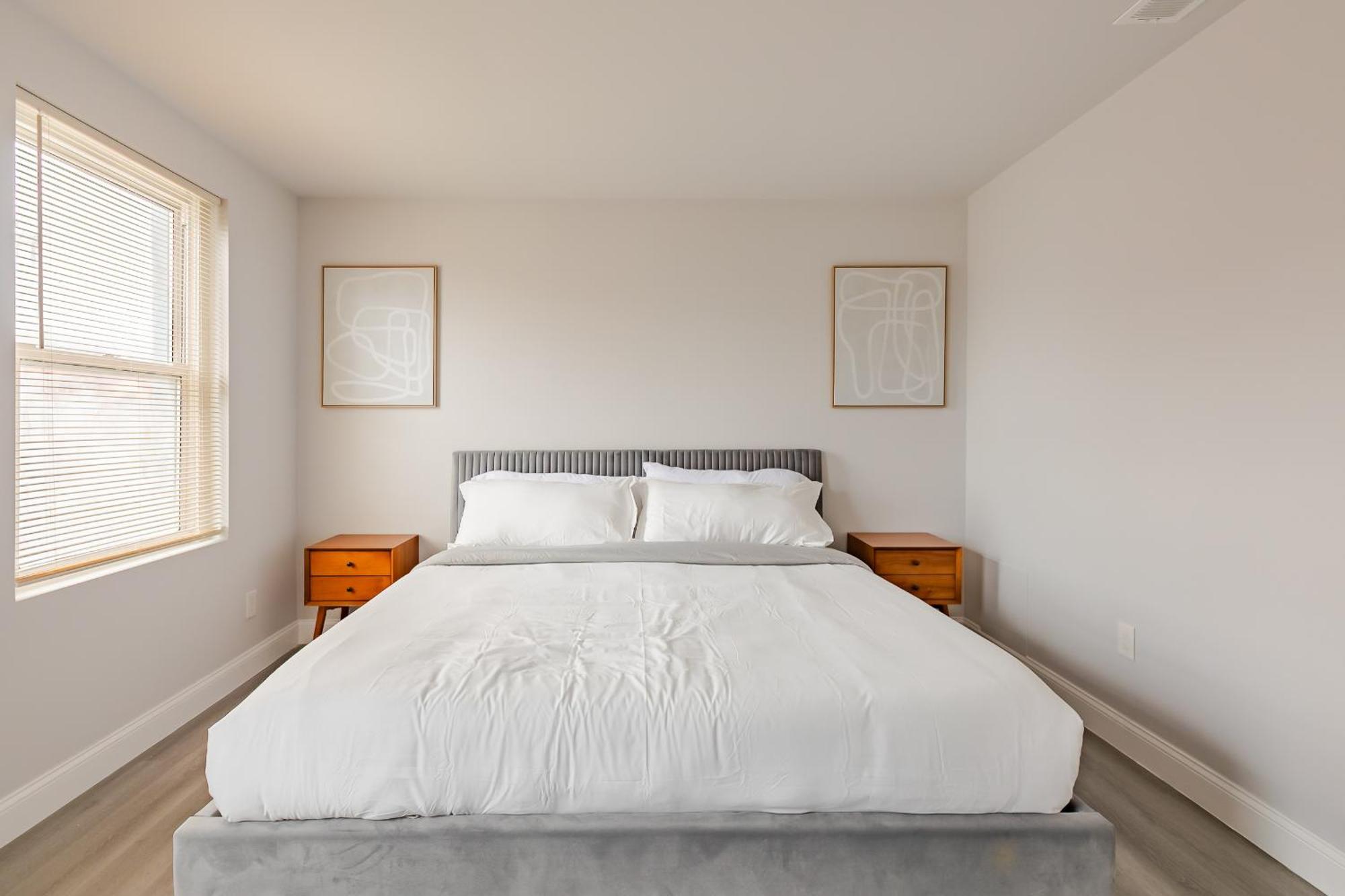 Apartment Chic & Convenient Philly Getaway, Your Stylish In Center *