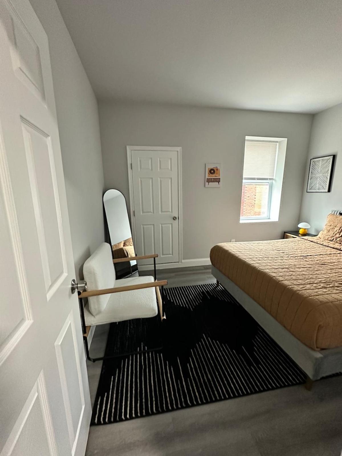 Chic & Convenient Philly Getaway, Your Stylish In Center