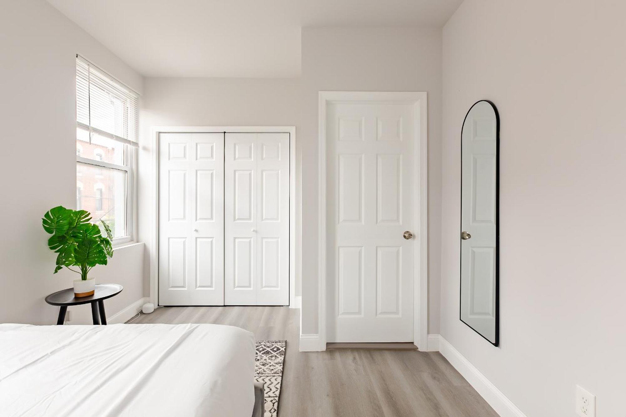 Apartment Chic & Convenient Philly Getaway, Your Stylish In Center