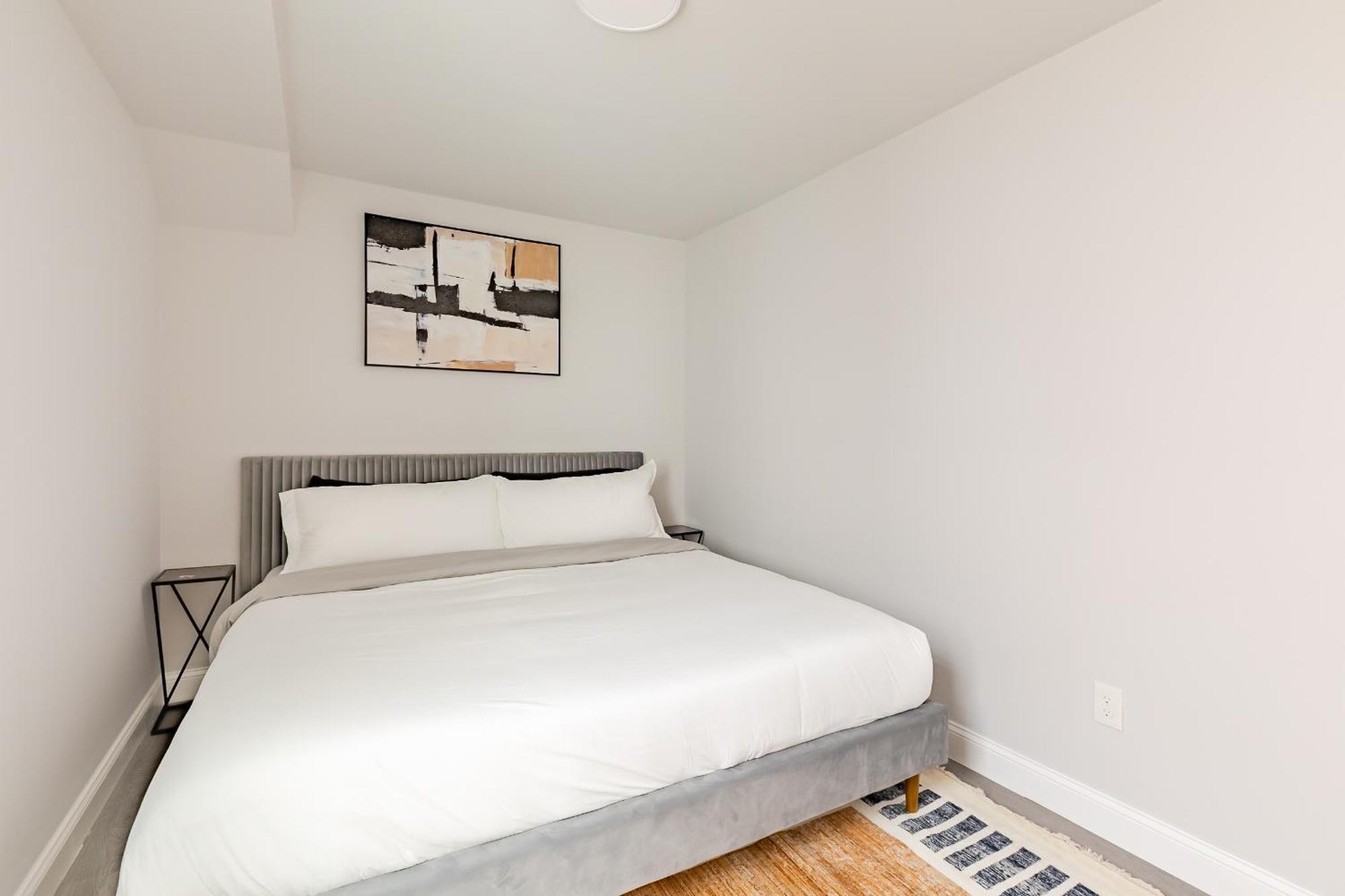 Chic & Convenient Philly Getaway, Your Stylish In Center